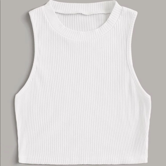 solid ribbed cropped tank top - Picture 3 of 5